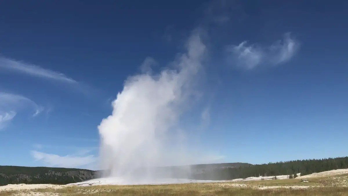 Mickey Hot Springs - Miniature Yellowstone